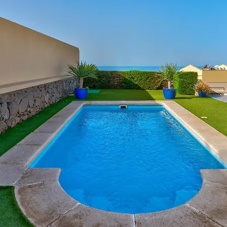 Villa Impeccable 3-bed In Costa Adeje