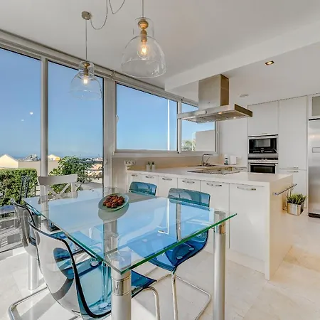 فيلة Impeccable 3-bed In Costa Adeje *