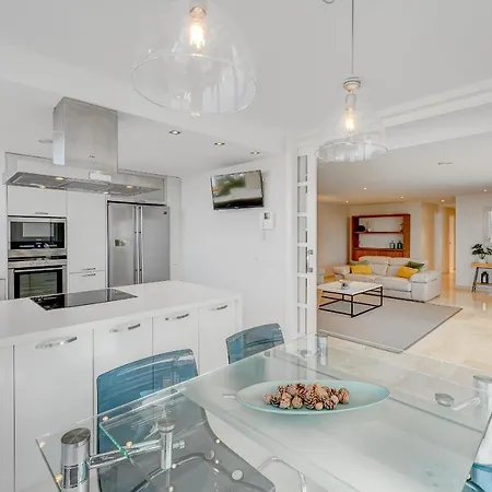 Impeccable 3-bed In Costa Adeje * Адехе