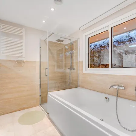 빌라 Impeccable 3-bed In Costa Adeje *